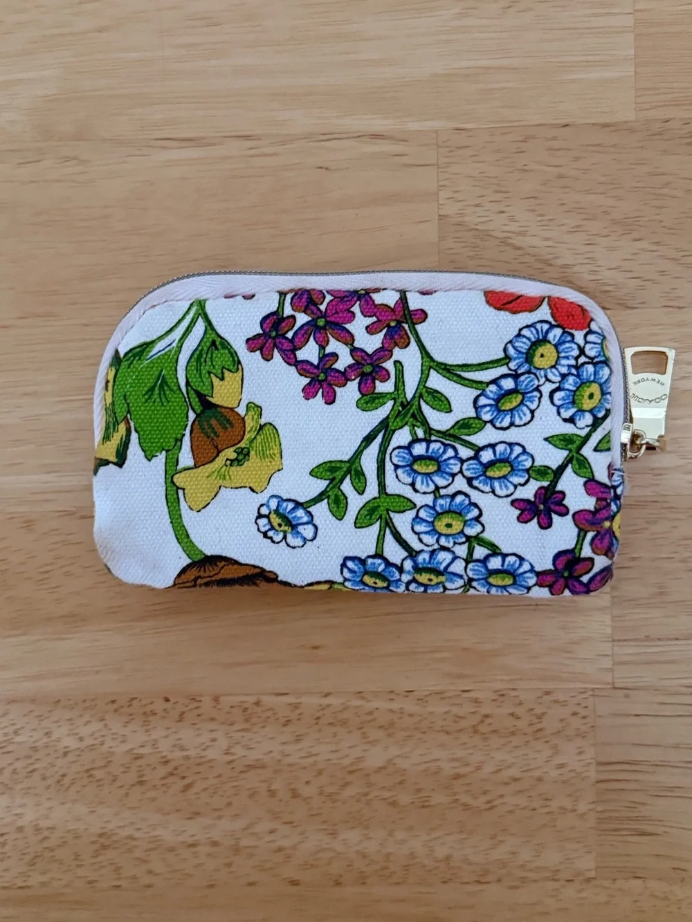 Coach small zip